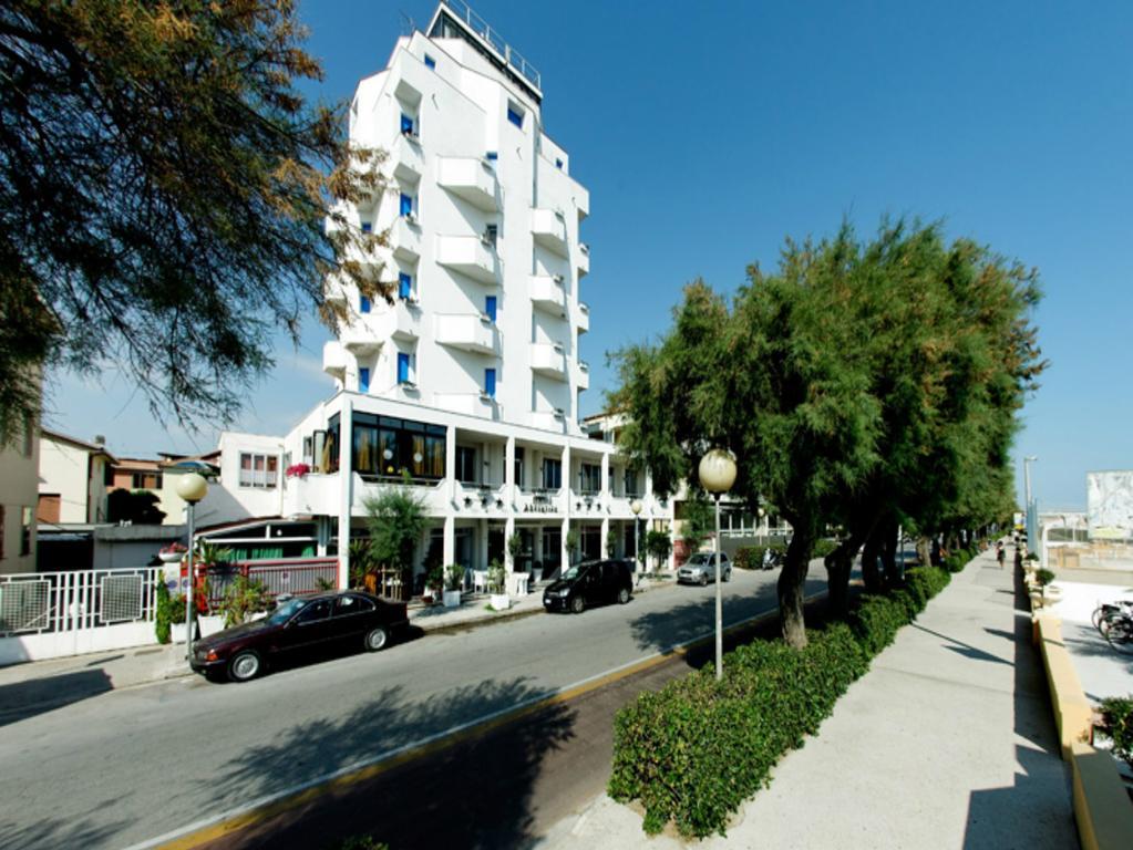 Hotel Villa Sorriso Σενιγκάλια Εξωτερικό φωτογραφία